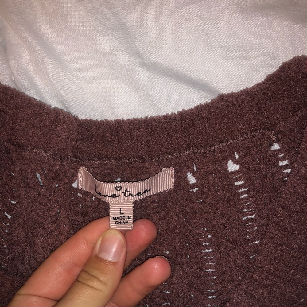 Cropped sweater